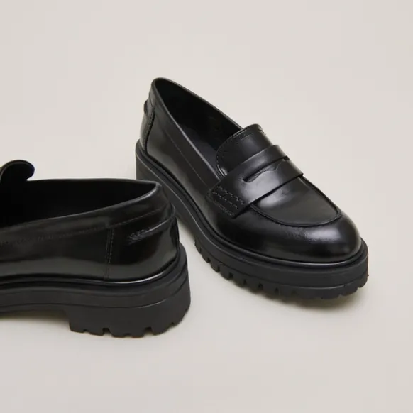 Mocassins à semelles crantées