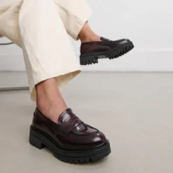 Mocassins à semelles crantées