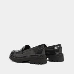 Mocassins à semelles crantées