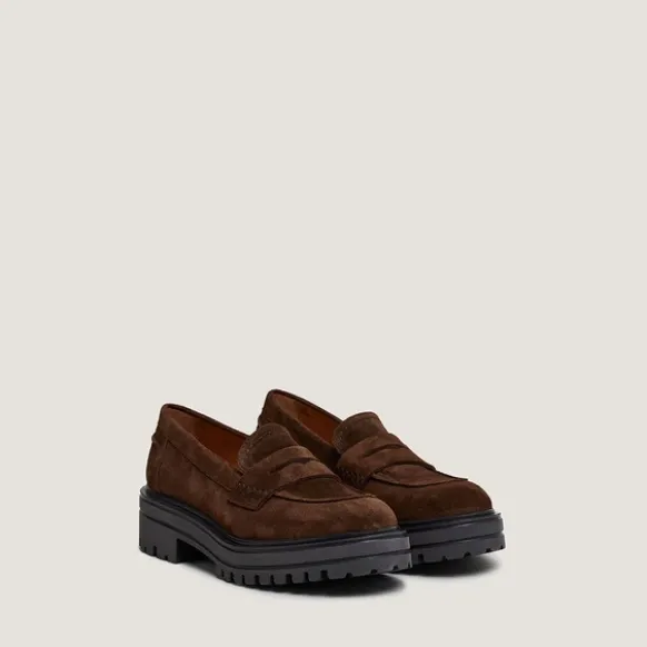 Mocassins à semelles crantées