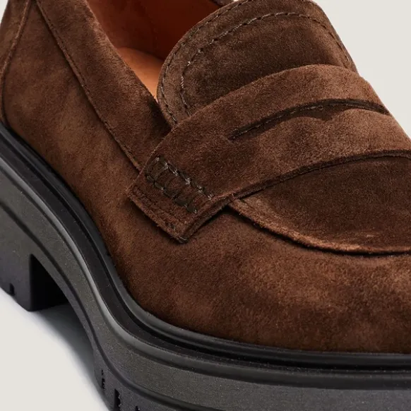 Mocassins à semelles crantées