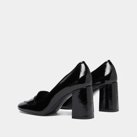 Mocassins à talons et bouts carrés