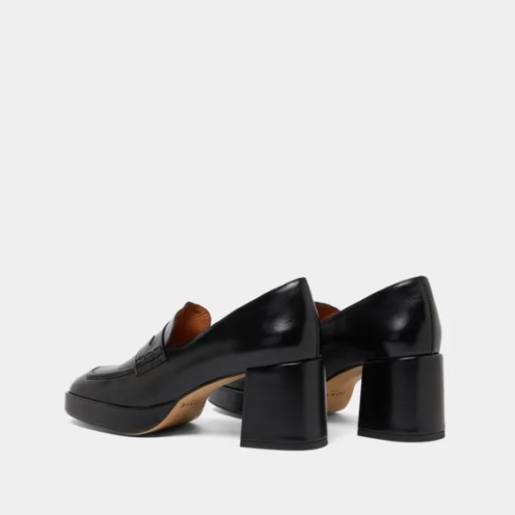 Mocassins à talons et bouts arrondis
