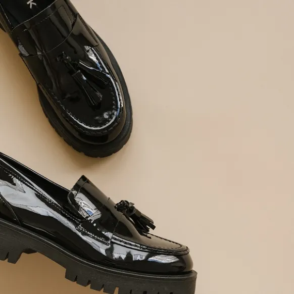 Mocassins à talons plats