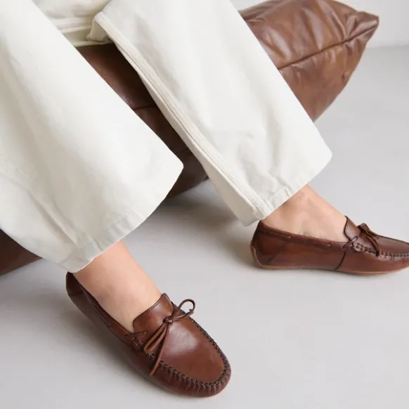 Mocassins froncés à lacets