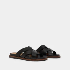 Mules à brides larges