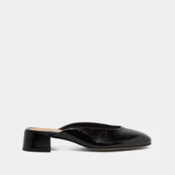 Mules à petits talons
