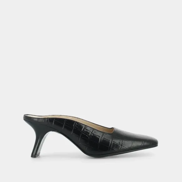 Mules à talon incliné