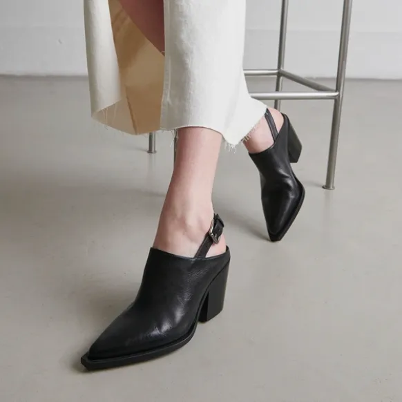 Mules à talons biseautés