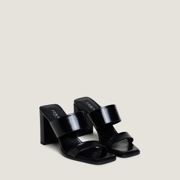 Mules à talons et doubles lanières