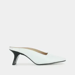 Mules à talons inclinés