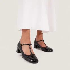 Salomés à petits talons