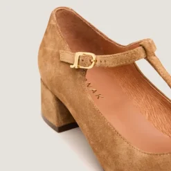 Salomés à petits talons