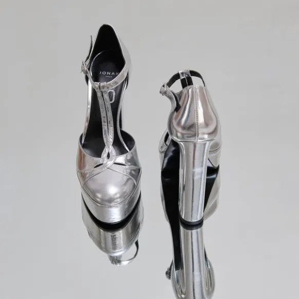 Salomés à talons et plateformes