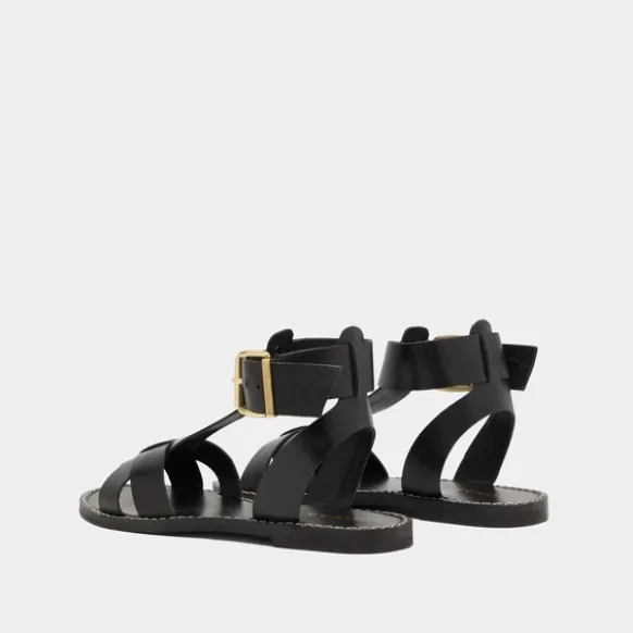 Sandales à boucles et brides