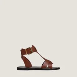 Sandales à boucles et brides
