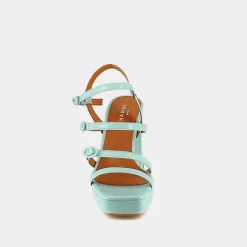 Sandales à brides et bouts carrés