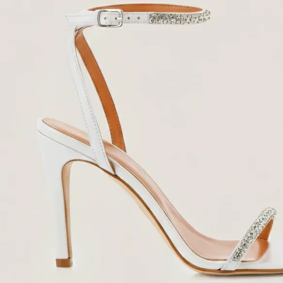 Sandales à brides fines et cristaux Swarovski
