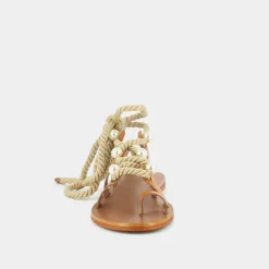 Sandales à brides, perles et lanières tressées