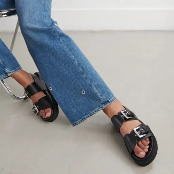 Sandales à doubles boucles