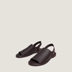 Sandales à élastiques