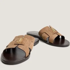 Sandales à monogrammes