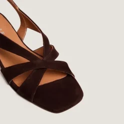 Sandales à petits talons