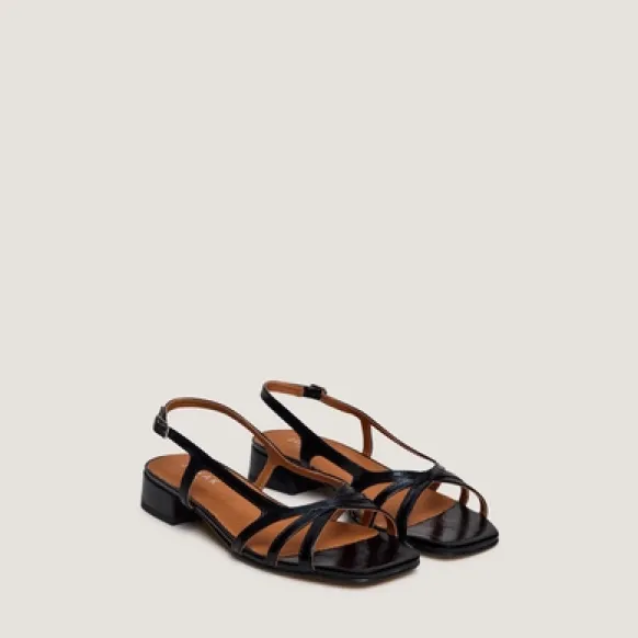 Sandales à petits talons
