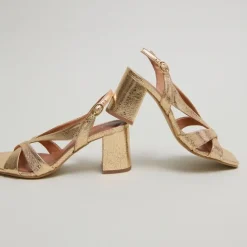 Sandales à talons