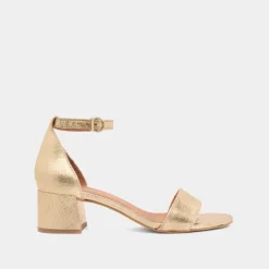 Sandales à talons carrés