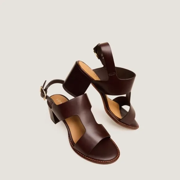 Sandales à talons et boucles ajustables
