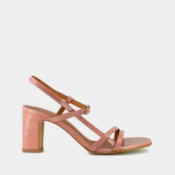 Sandales à talons et brides