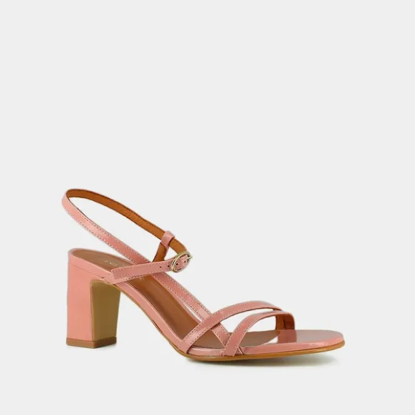Sandales à talons et brides