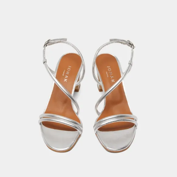 Sandales à talons et brides