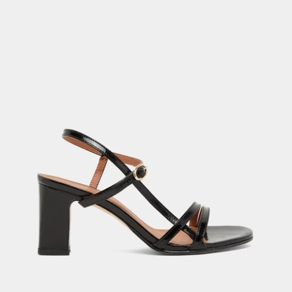 Sandales à talons et brides