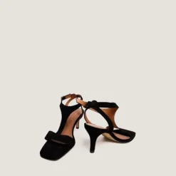 Sandales à talons fins