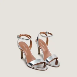 Sandales à talons hauts et brides chevilles