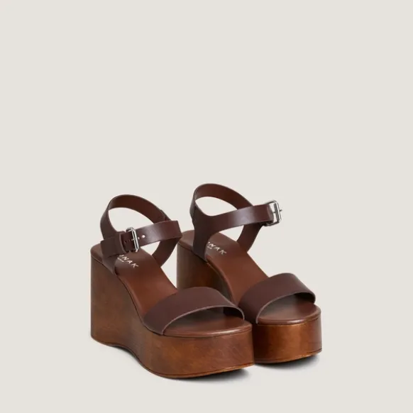 Sandales compensées à brides ajustables