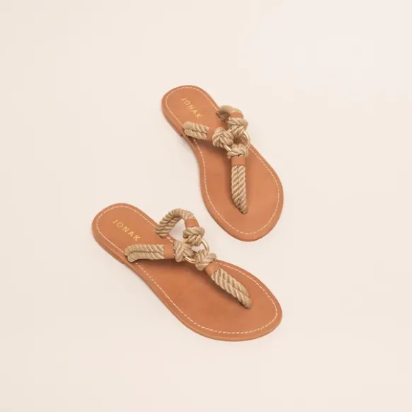 Sandales façon tongs et anneaux